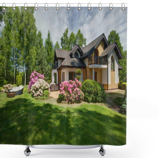 Personality  Detached House With Beauty Garden Shower Curtains