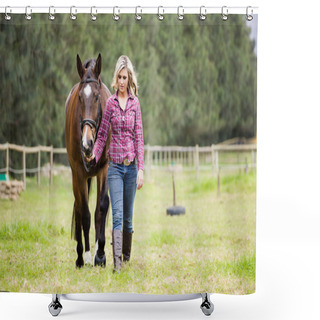 Personality  Beautiful Elegance   Cowgirl With Horse Shower Curtains