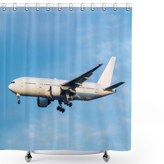Personality  Boeing 777-200 Shower Curtains