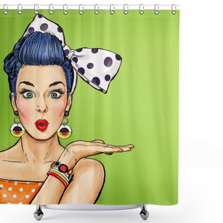 Personality  Pop Art Girl Shower Curtains