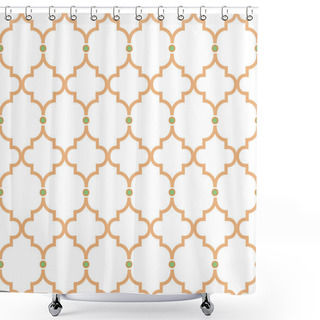 Personality  Quatrefoil Gold Lines Seamless Pattern. Oriental Net Tiles Design Classic Decorative Ornament. Shower Curtains