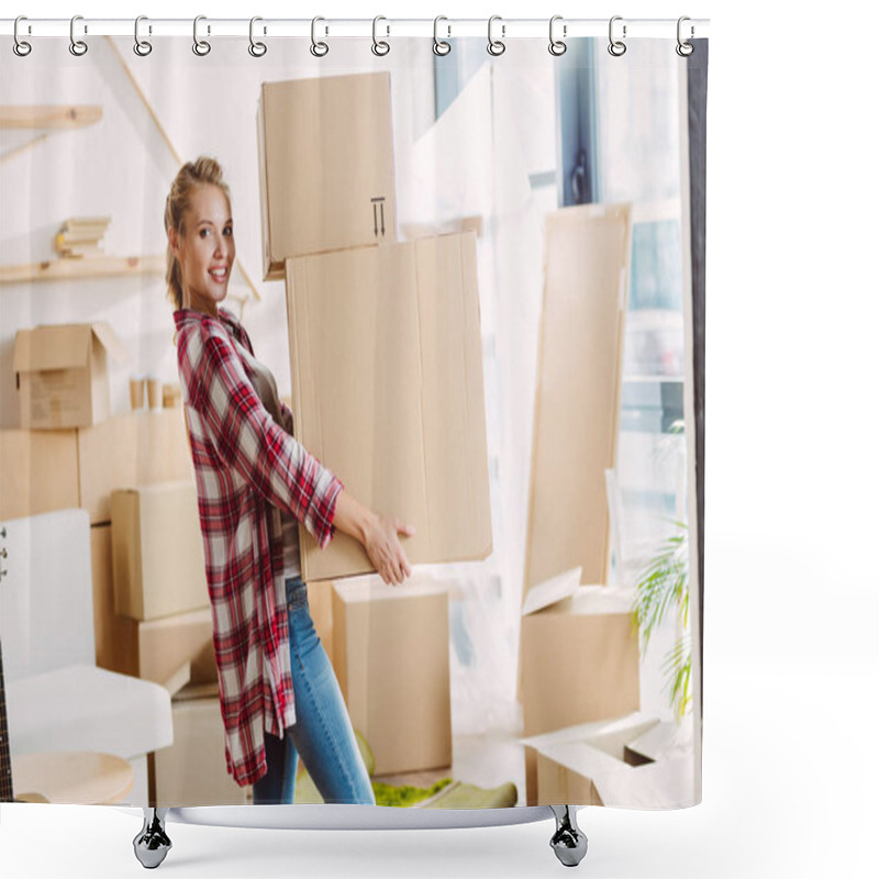 Personality  girl with cardboard boxes shower curtains