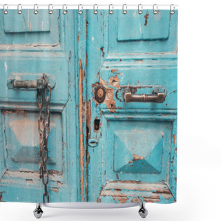 Personality  Old Wooden Doors, With Blue Cracked Paint, Rusty Metallic Handles And Chain  Shower Curtains