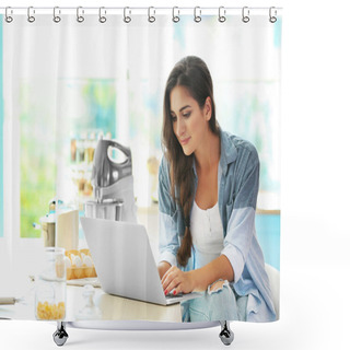 Personality  Beautiful Girl On Kitchen Shower Curtains