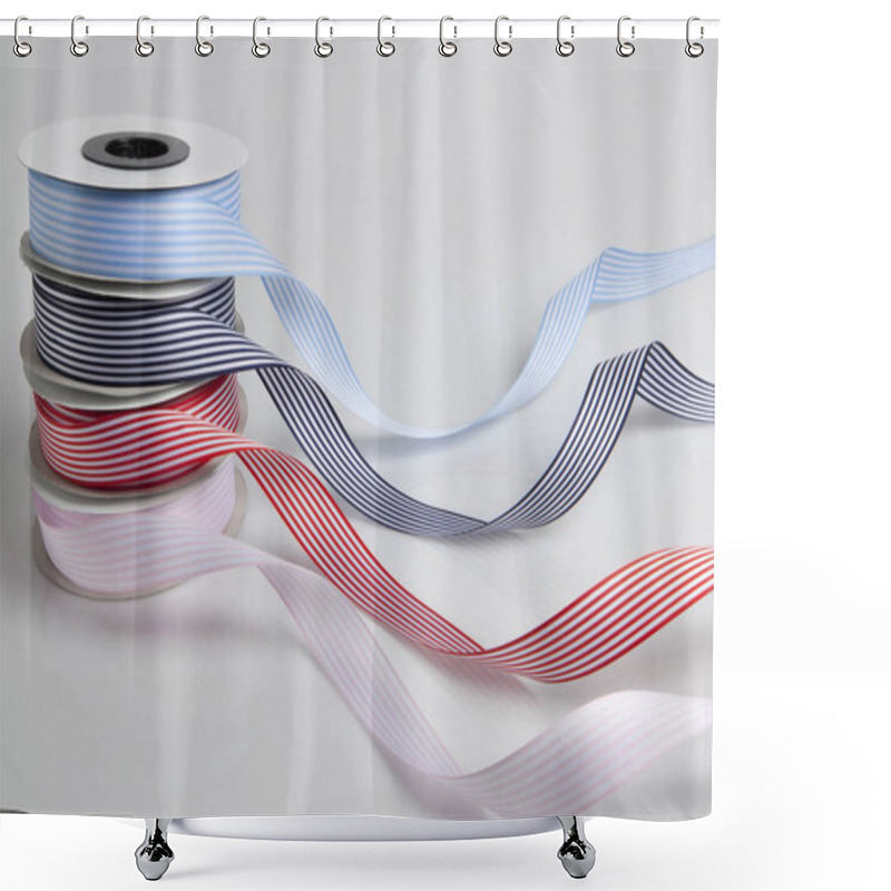 Personality  Ribbons rolls in various colors shower curtains