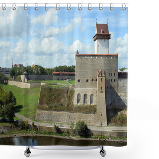 Personality  Narva Castle Shower Curtains