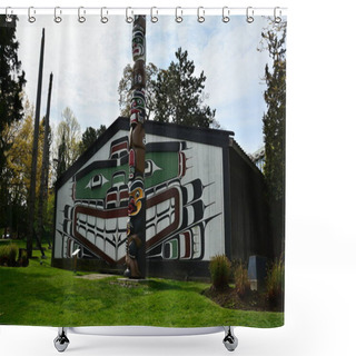 Personality  Mungo Martin House, Victoria BC, Canada, May 1st 2022. Mungo's House Is In Thunderbird Park Outside The Royal BC Museum In Victoria BC, Canada Shower Curtains