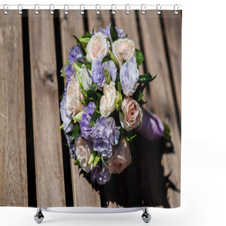 Personality  Bouquet Shower Curtains