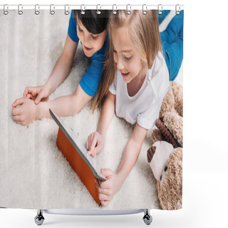 Personality  Little Boy And Girl With Digital Tablet Shower Curtains