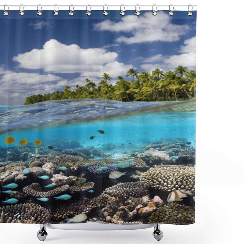 Personality  Tropical Reef - Cook Islands - South Pacific Shower Curtains