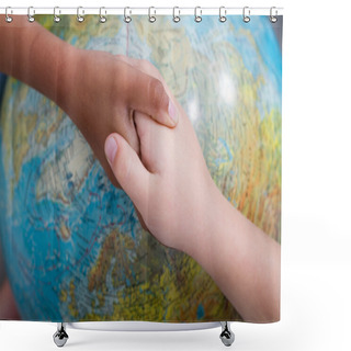 Personality  Kids Handshake On Globe Shower Curtains