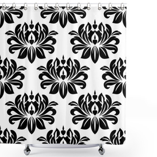 Personality  Damask Seamless Pattern With Bold Black Motifs Shower Curtains