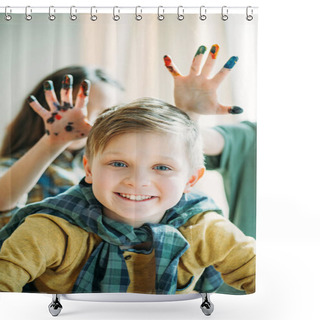 Personality  Boy And Girls With Painted Hands Shower Curtains