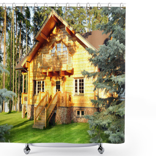 Personality  Beautiful Wooden House Shower Curtains