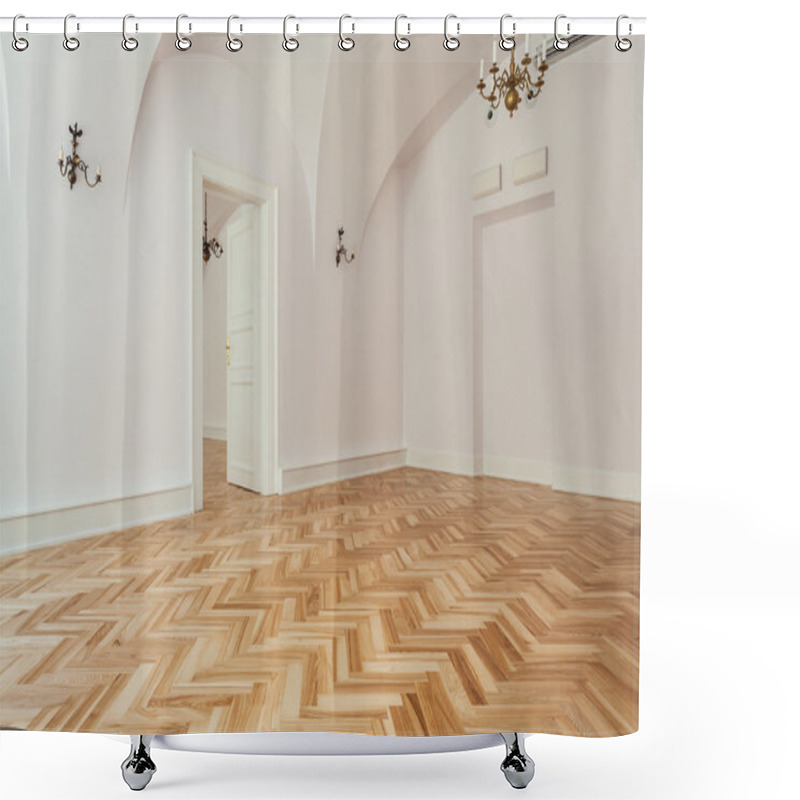 Personality  Empty room shower curtains