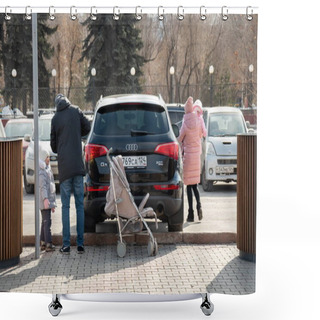 Personality  Krasnoyarsk, Krasnoyarsk Region, RF - March 14, 2021: A Young Family With Two Children Near A Parked Car In The Parking Lot On A Spring Sunny Day. Shower Curtains