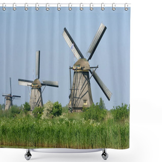 Personality  Mills Of Kinderdijk Holland Shower Curtains