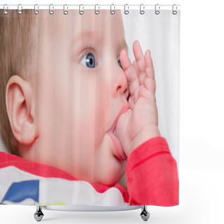 Personality  Baby Sucking Thumb Shower Curtains