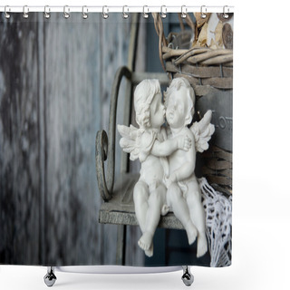 Personality  Figurines Love Angels Sitting On A Bench Shower Curtains