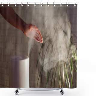 Personality  Humidifier Spreading Steam Into The Living Room Shower Curtains