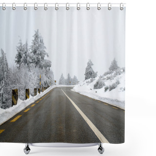 Personality  Snowy Road Shower Curtains