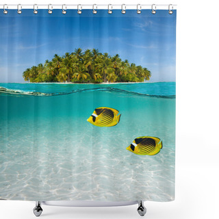 Personality  Palm Island And Underwater World Shower Curtains