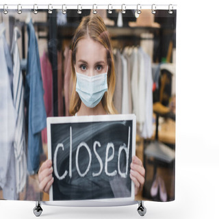 Personality  Board With Closed Lettering In Hands Of Showroom Owner Wearing Medical Mask Shower Curtains