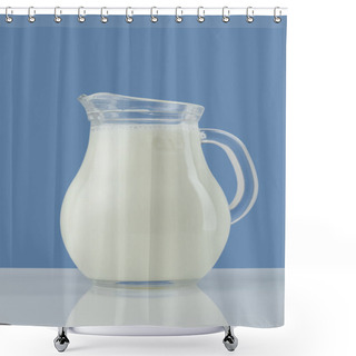 Personality  Fresh Milk Shower Curtains
