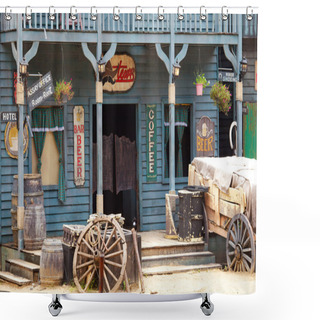 Personality  Western Style Building Shower Curtains