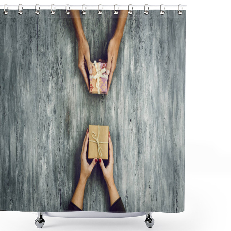 Personality  Woman And Man Exchanging Gifts Shower Curtains