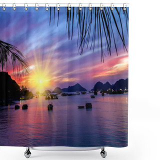 Personality  Sunset Or Sunrise Tropical Landscape Horizon Sea Shower Curtains