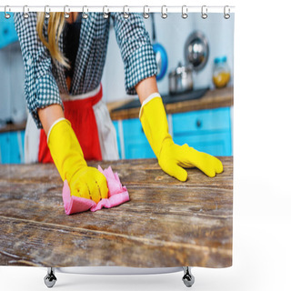 Personality  Housewife Cleaning Tabletop Shower Curtains