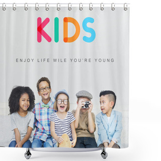 Personality  Cheerful Kids Have Fun Together Shower Curtains