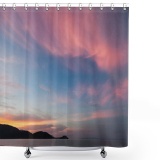 Personality  Beautiful Sunset Seascape Under Pink Cloudy Sky Shower Curtains