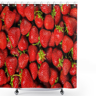 Personality  Fresh Strawberry Background Shower Curtains