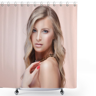 Personality  Jewelry Shower Curtains