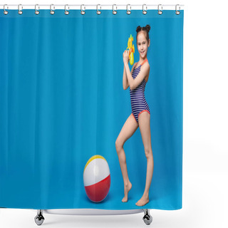 Personality  Little Girl In Swimsuit Playing With Water Gun And Inflatable Beach Ball Shower Curtains