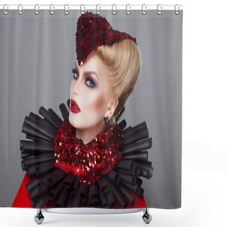 Personality  Queen Of Hearts. Valentines Day Shower Curtains