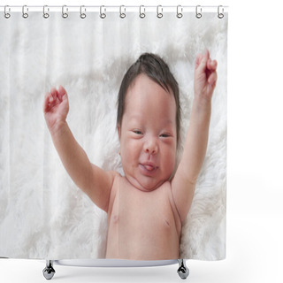 Personality  Newborn Baby Shower Curtains