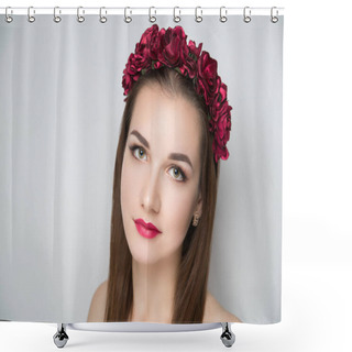 Personality  Woman Flowers Wreath Shower Curtains