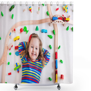 Personality  Little Girl Playing With Wooden Trains Shower Curtains