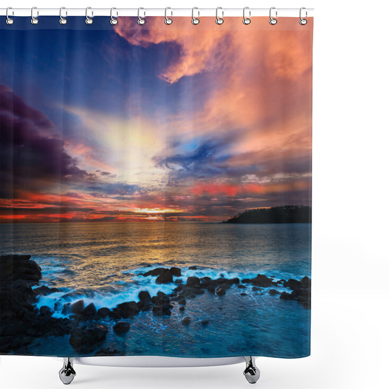 Personality  Ocean Sunset Shower Curtains