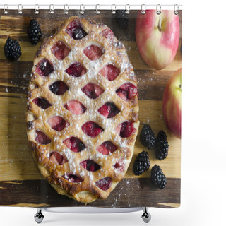 Personality  Apple Pie Shower Curtains