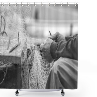 Personality  Hands Of Commercial Fisherman Mending Nets Shower Curtains