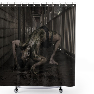 Personality  Ugly Zombie Man In Haunted House Shower Curtains