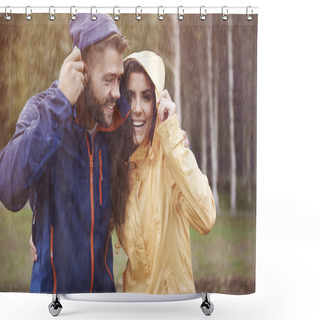 Personality  Loving Couple In Rain Shower Curtains