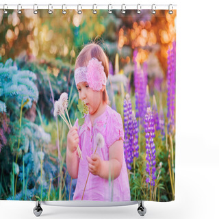 Personality  Little Girl In A Field Shower Curtains