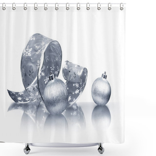 Personality  Silver Ribbon And Christmas Balls Shower Curtains