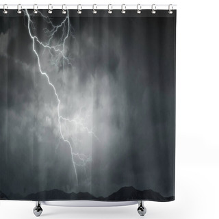 Personality  Dramatic Thunder Background Shower Curtains