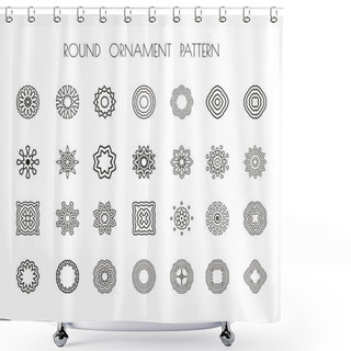 Personality  Circle Vector Ornament Frame. Shower Curtains